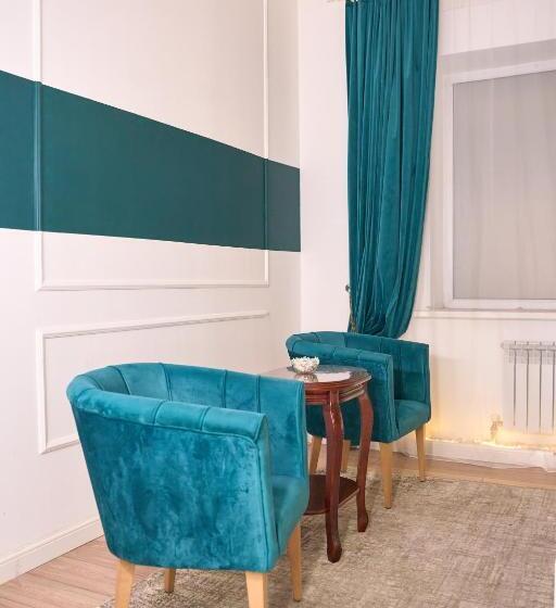 اتاق لوکس, Royal Max Hotel & Spa