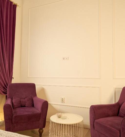 اتاق لوکس, Royal Max Hotel & Spa