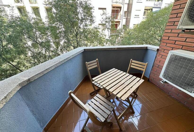 اتاق استاندارد چهارنفره با بالکن, Alojamiento Sepulveds