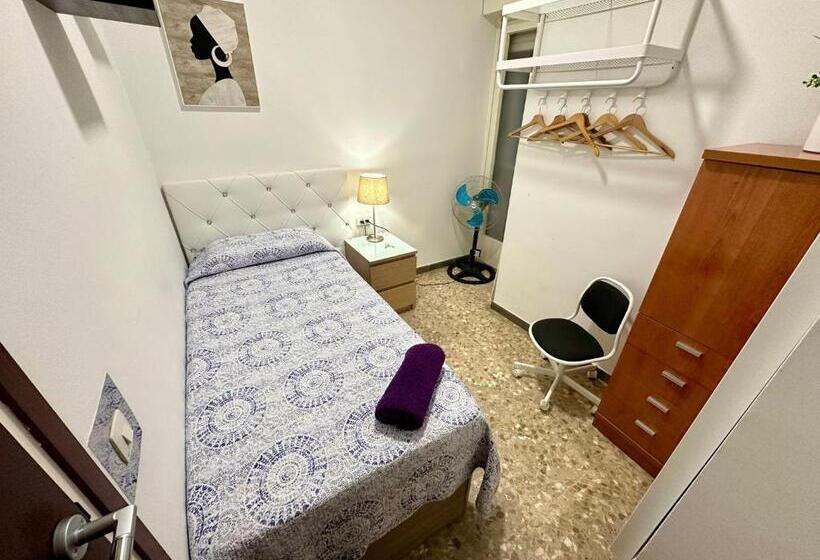 اتاق استاندارد یک نفره, Alojamiento Sepulveds