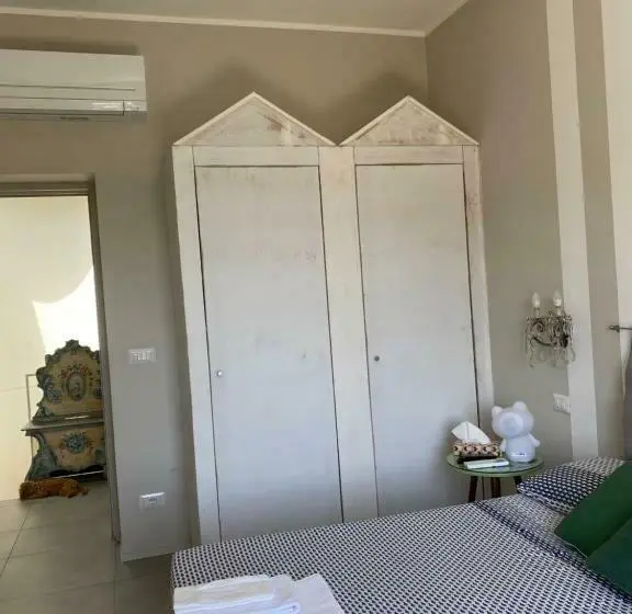 اتاق استاندارد با سرویس بهداشتی مشترک, Le Magnolie