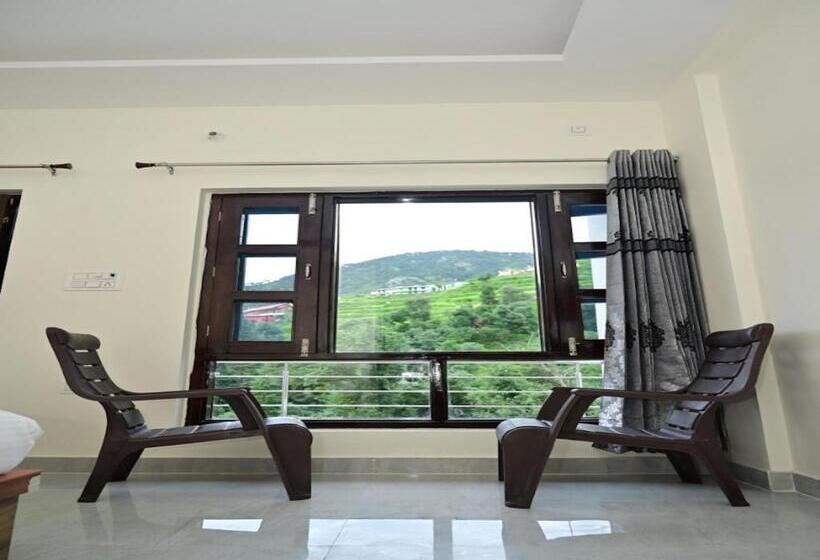 Стандартный Номер Кровать Кинг, La Riqueza   Mussoorie   Dhanaulti Road   35 To 45 Mins Drive From Mussoorie