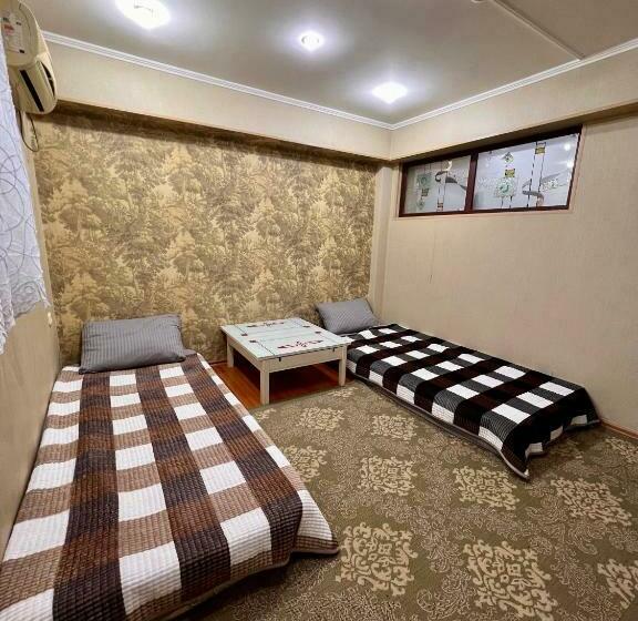 اتاق استاندارد, Injoy Hostel