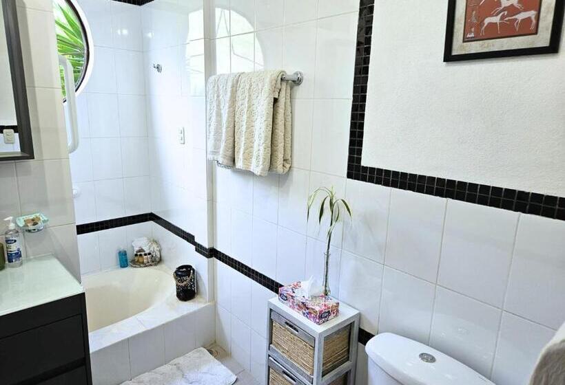 סוויטה נשיאותית, Tosa Blue Mountain, Retreat & Spa