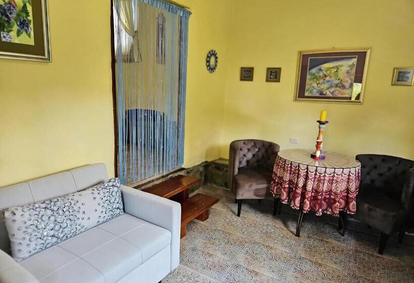 סוויטה נשיאותית, Tosa Blue Mountain, Retreat & Spa