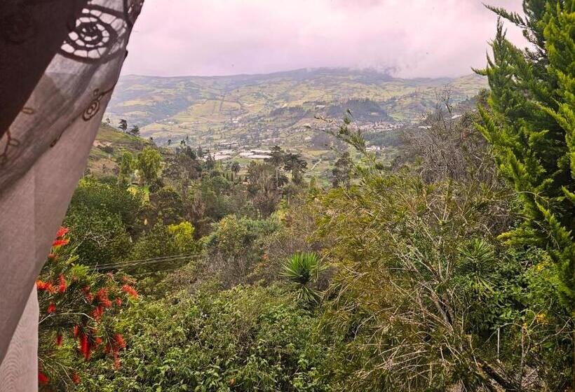 חדר דלוקס לשלושה, Tosa Blue Mountain, Retreat & Spa