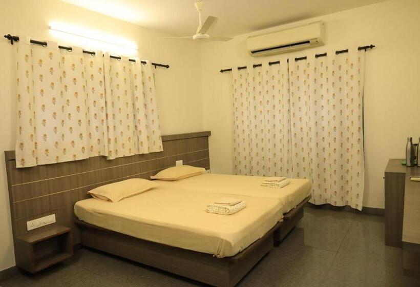 Номер Deluxe, Transit Nest   Near Madurai Airport