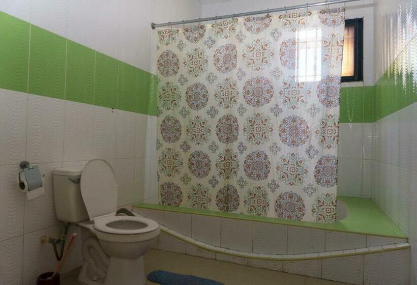 スタンダードルーム, Tropical Hotel & Guest House