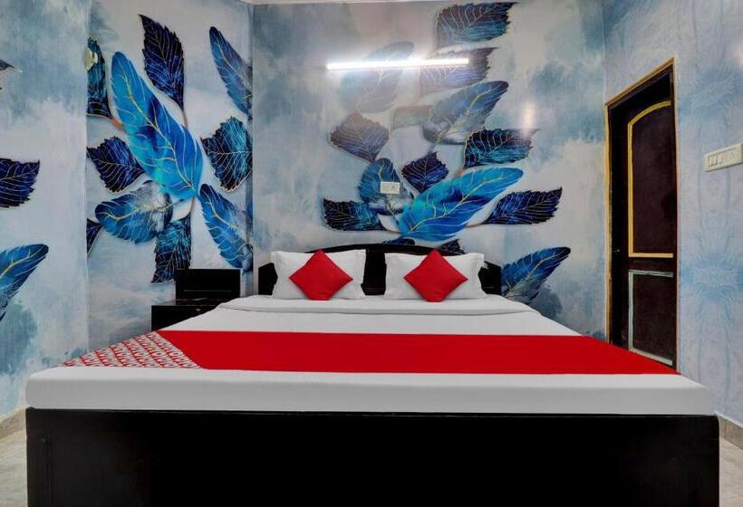 트리플 클래식 룸, Oyo Flagship Riddhi Siddhi Guest House
