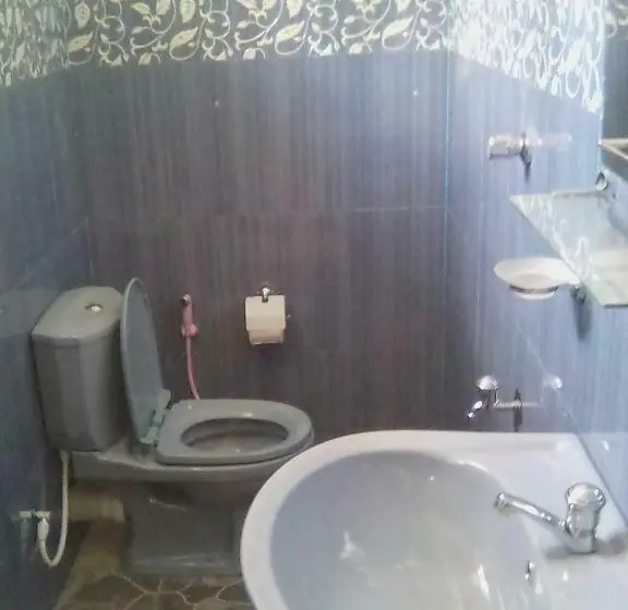 スタンダード4人部屋, Indusara Villa Bentota