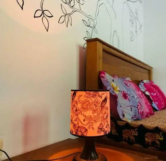 バルコニー付きシングルスタンダードルーム, Indusara Villa Bentota