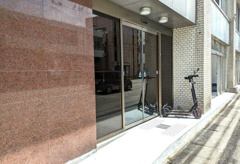 استودیوی استاندارد, Center Point In Kanazawa