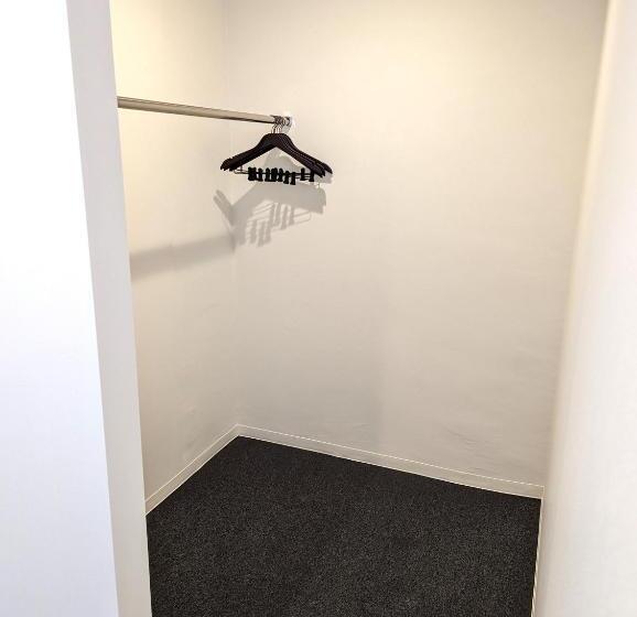 اتاق خانوادگی, Center Point In Kanazawa