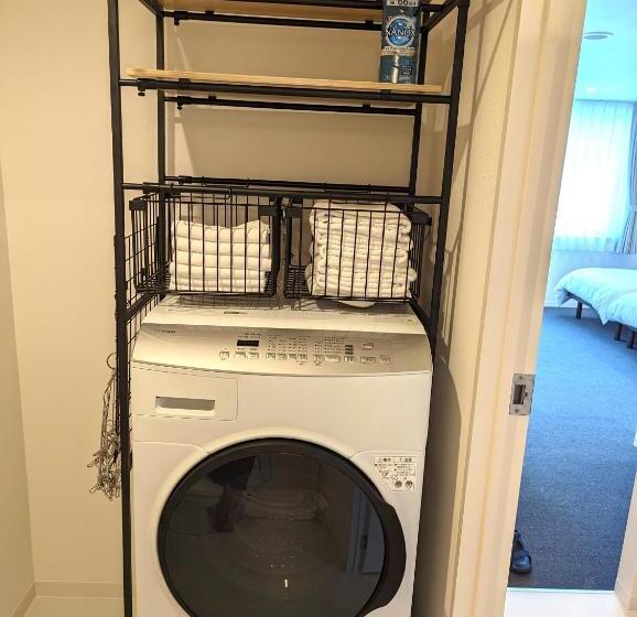 اتاق خانوادگی, Center Point In Kanazawa