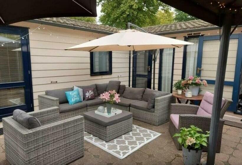 בקתת סופריור בת חדר 1, Datsja Baboeska