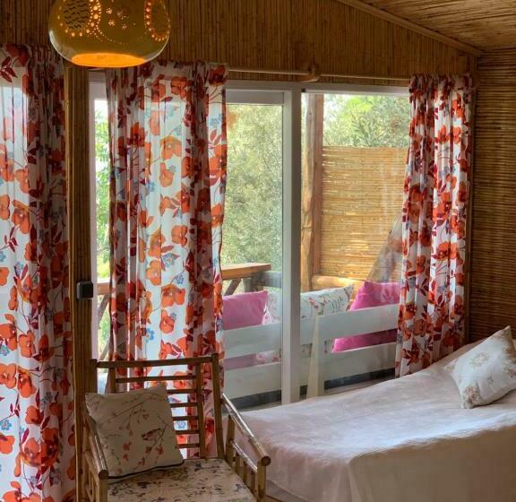 Номер Deluxe Вид на Море с Балконом, Large Bungalow With Sea View In Kabak Bay, ölüdeniz