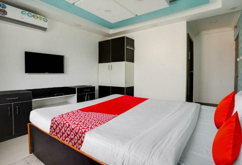 חדר קלאסי לשלושה, Oyo Flagship Abisha Villa