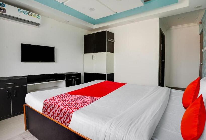 חדר קלאסי לשלושה, Oyo Flagship Abisha Villa