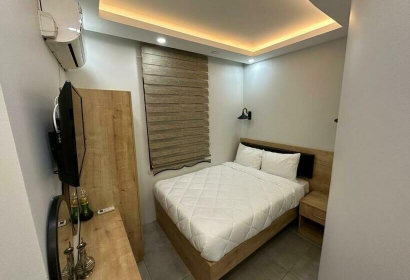 آپارتمان 1 خوابه, Mass Otel