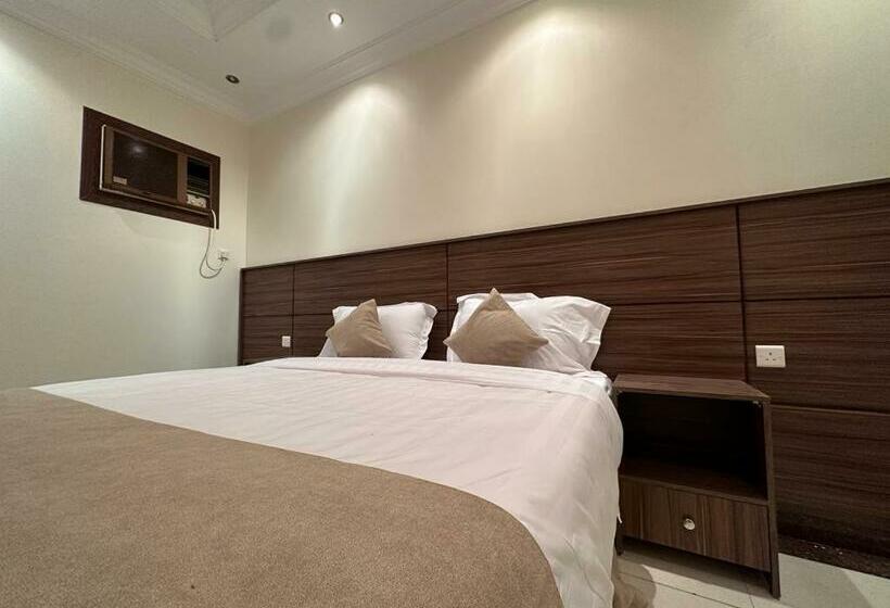 패밀리 스위트, Mnarat Al Madina