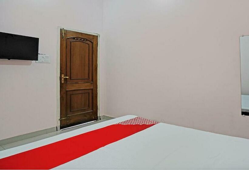 トリプルクラシックルーム, Oyo Flagship As