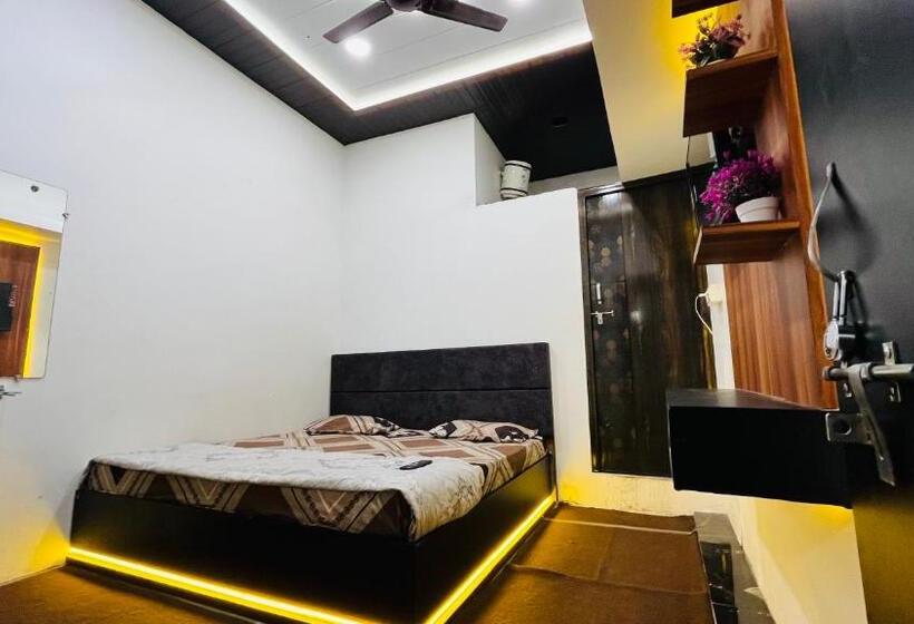 豪华房间, Pallav Guest House