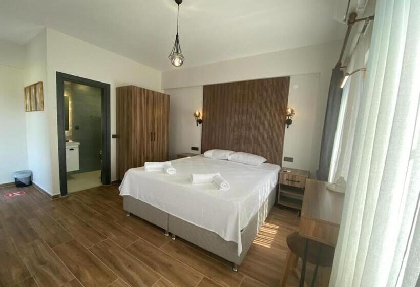 اتاق لوکس با چشم‌انداز باغ, Tinos Otel & Bağ Evi 12 Yaş üstü
