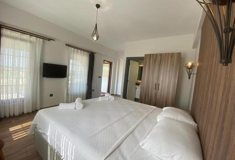اتاق لوکس با چشم‌انداز باغ, Tinos Otel & Bağ Evi 12 Yaş üstü