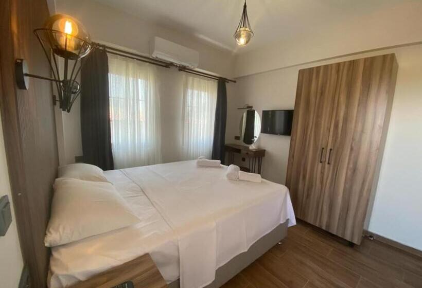 اتاق استاندارد با بالکن, Tinos Otel & Bağ Evi 12 Yaş üstü