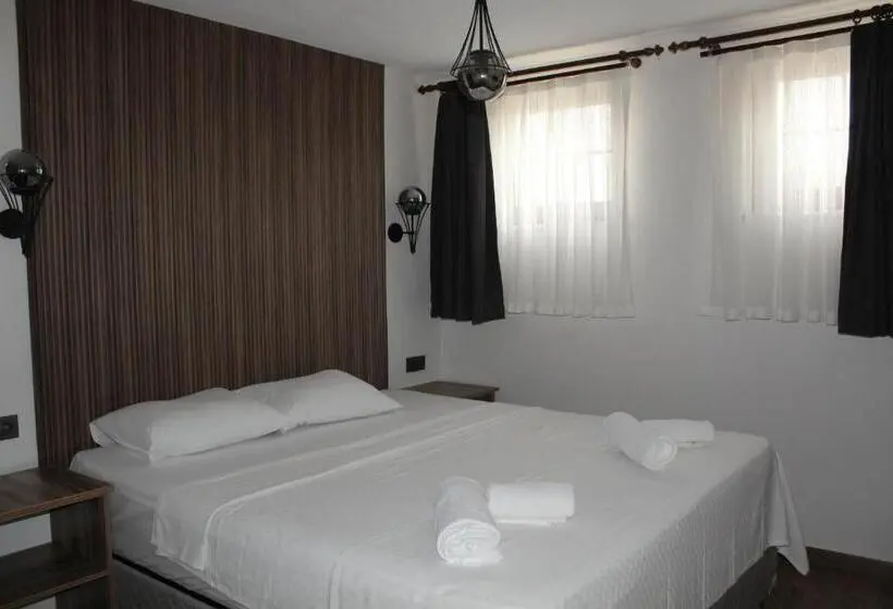 اتاق اکونومی, Tinos Otel & Bağ Evi 12 Yaş üstü
