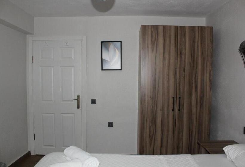 اتاق اکونومی, Tinos Otel & Bağ Evi 12 Yaş üstü