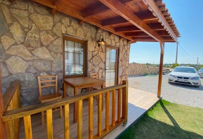 اتاق استاندارد اینتریور, Tinos Otel & Bağ Evi 12 Yaş üstü