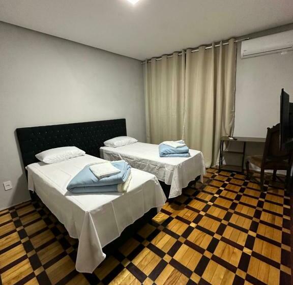 디럭스 스튜디오, Dom Marechal Neoclássico