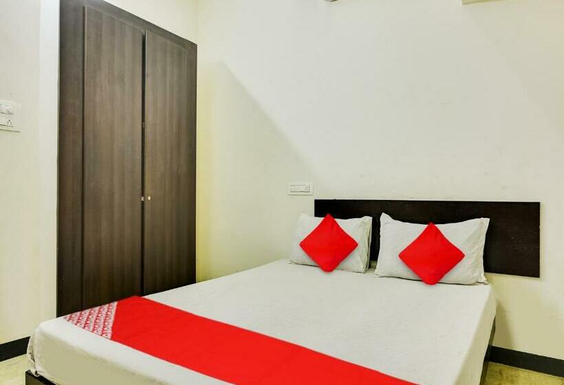 トリプルクラシックルーム, O A K Residency