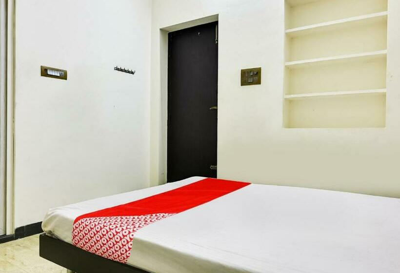 トリプルクラシックルーム, O A K Residency