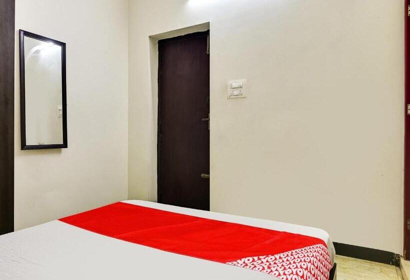 トリプルクラシックルーム, O A K Residency