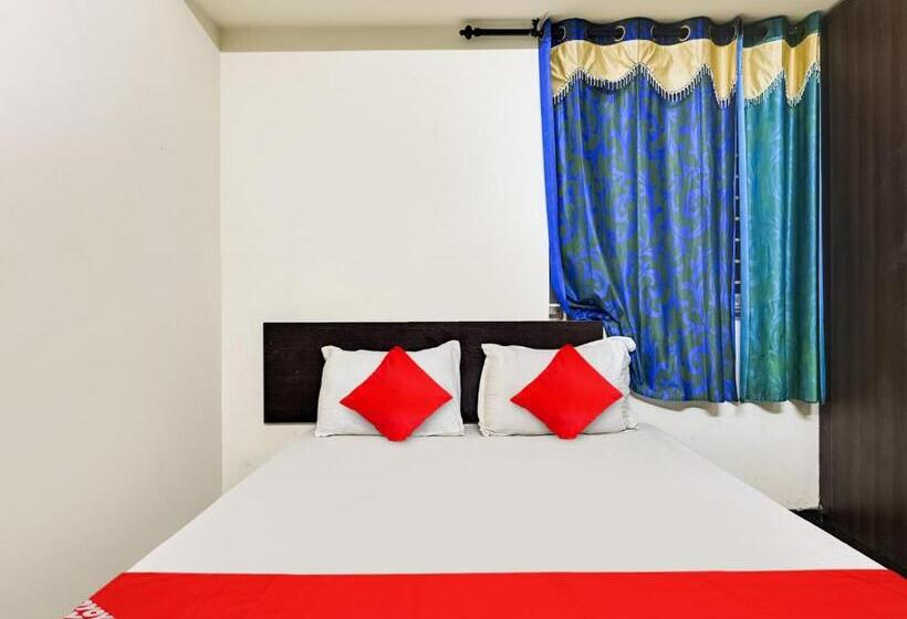 トリプルクラシックルーム, O A K Residency