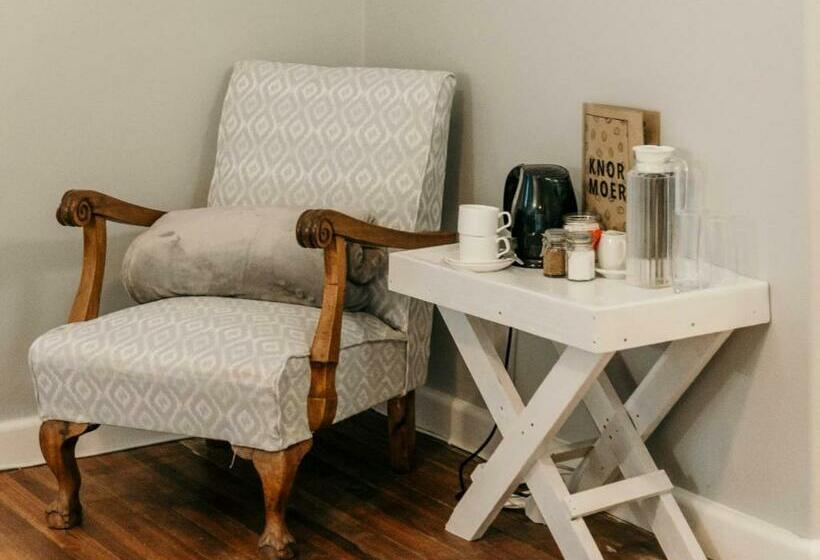 스탠다드 룸, Schoemansrus