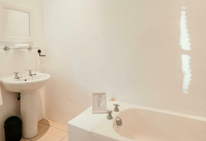 스탠다드 룸, Schoemansrus