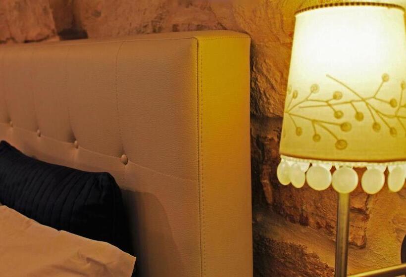 اتاق استاندارد, Relais Del Marchese