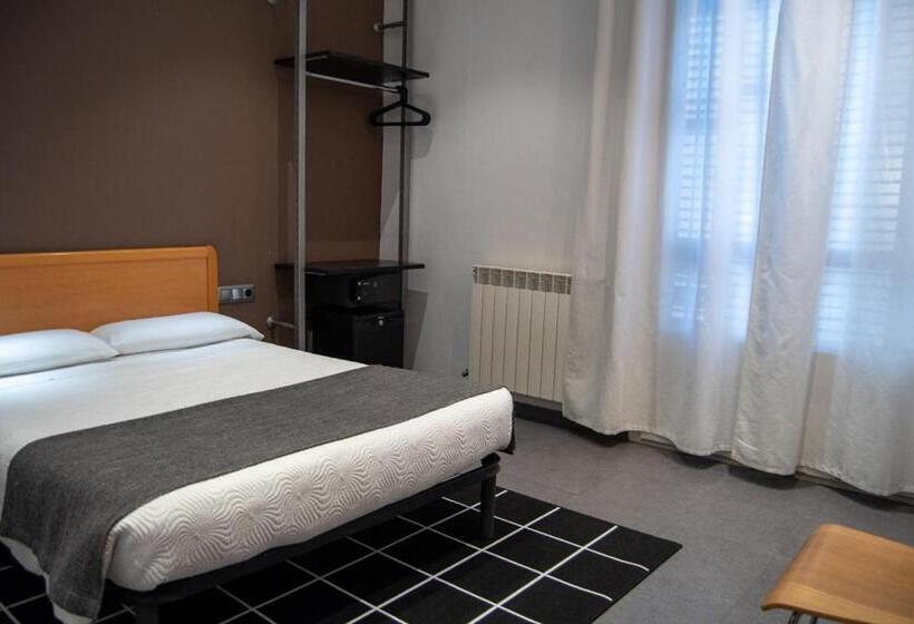 Номер Стандарт Совместная Ванная, Hostal Apolo