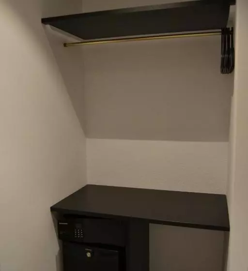 اتاق استاندارد یک نفره, Hostal Apolo