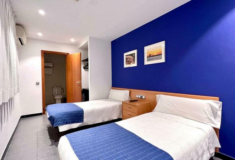 Номер Стандарт, Hostal Apolo