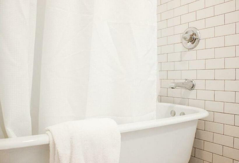 스탠다드 룸, 11th Avenue Hostel