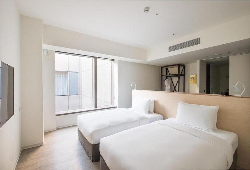 اتاق استاندارد, Amba Taipei Songshan