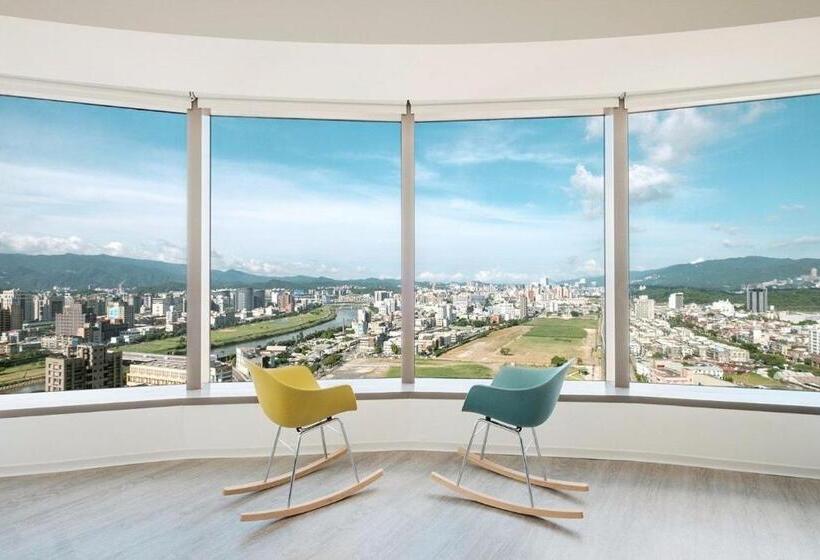 اتاق استاندارد با چشمانداز رودخانه, Amba Taipei Songshan