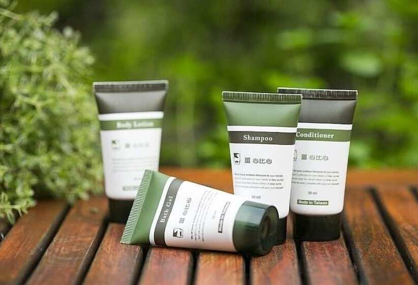 اتاق استاندارد با تخت دوبل, Amba Taipei Songshan