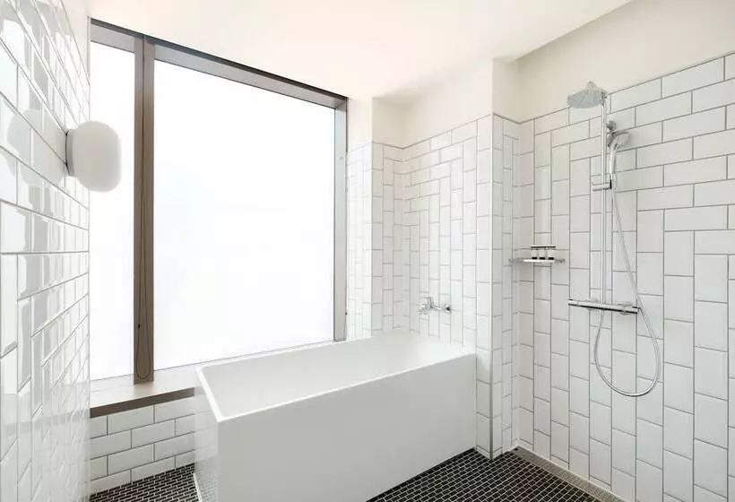 اتاق استاندارد با تخت دوبل, Amba Taipei Songshan