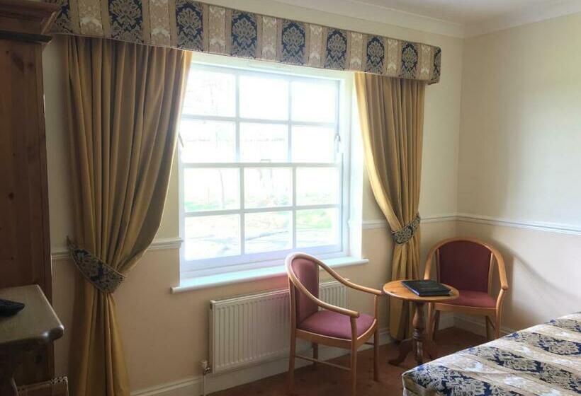 חדר פרמיום, Beggars Reach