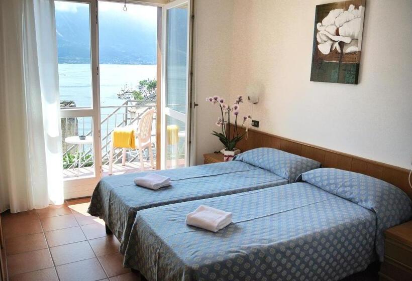 标准间带湖景, Castell   Montagnoli Group